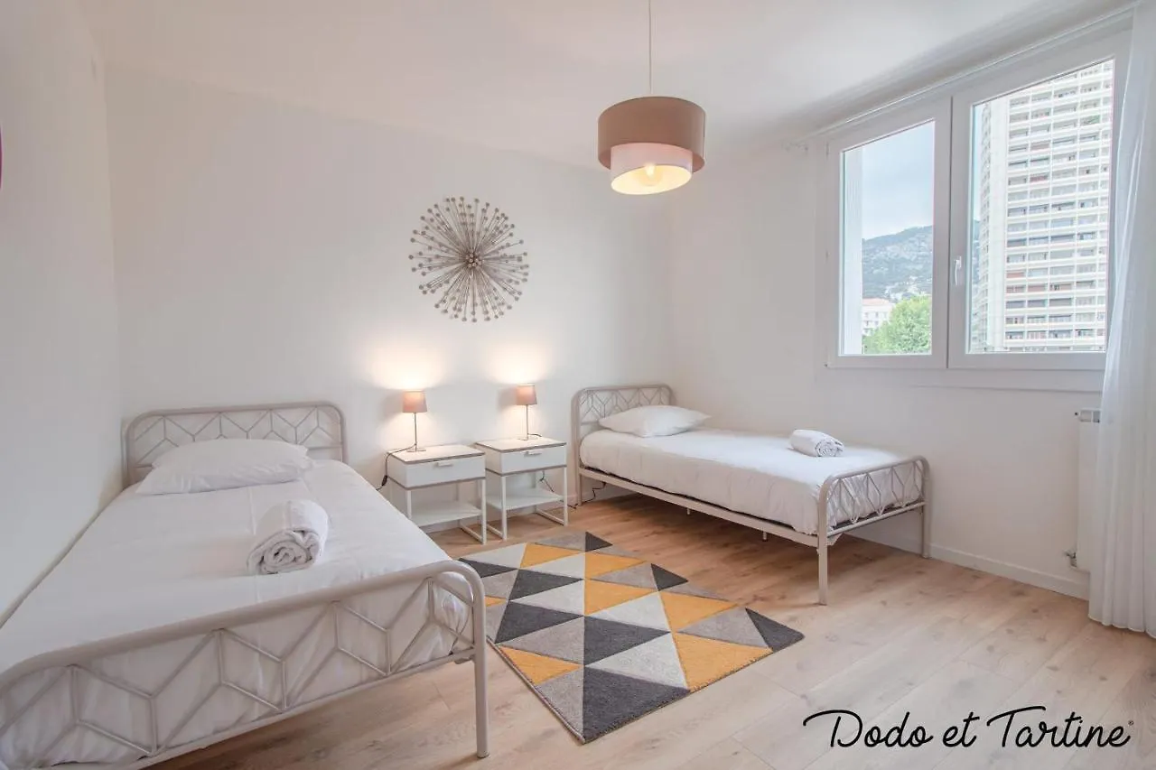 Beautiful 2 Bedroom With Balcony - Dodo Et Tartine Toulon Apartment